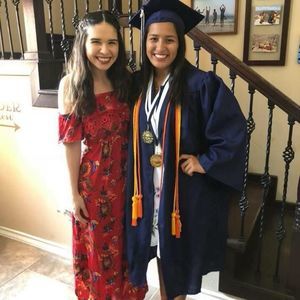 Meet your Posher, Elena